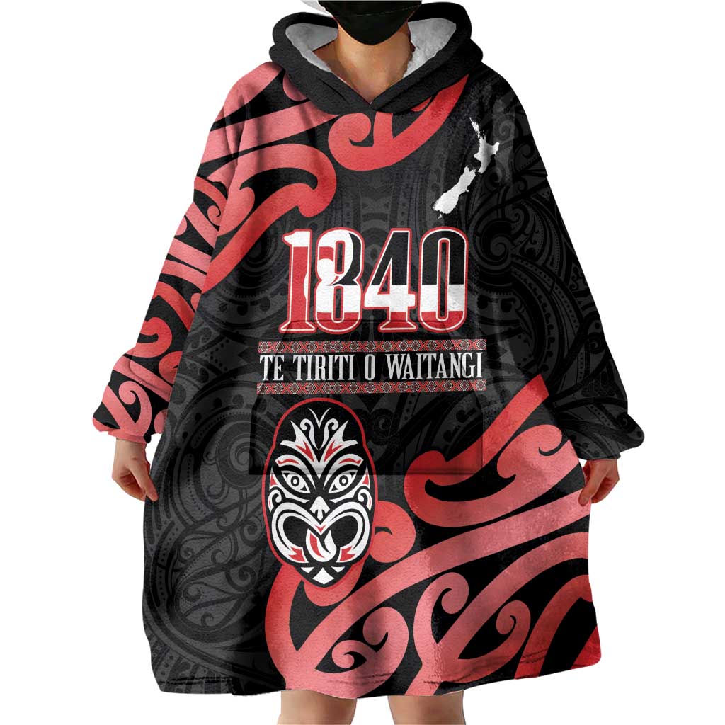 New Zealand 1840 Waitangi Day Wearable Blanket Hoodie Aotearoa Haka Mask - Red Version