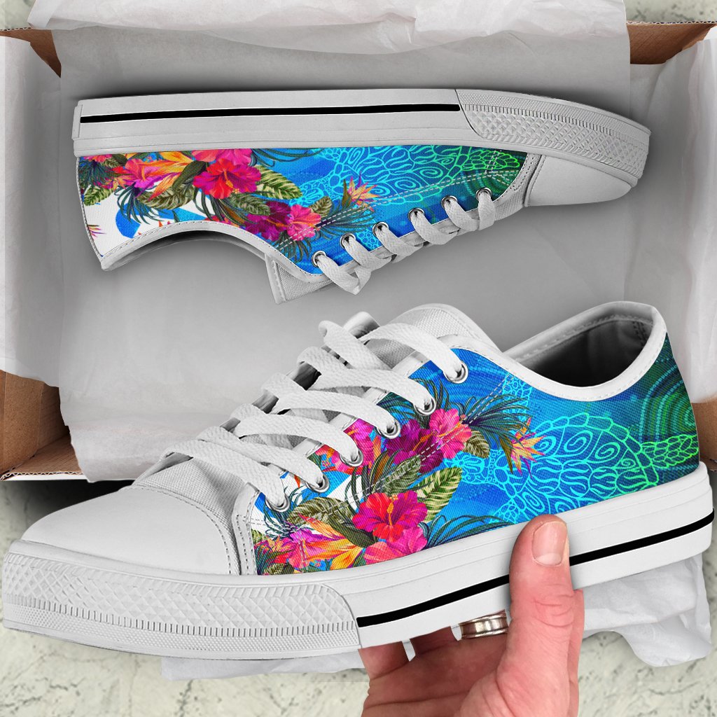 low-top-shoes-torres-strait-blue-sea-with-hibiscus