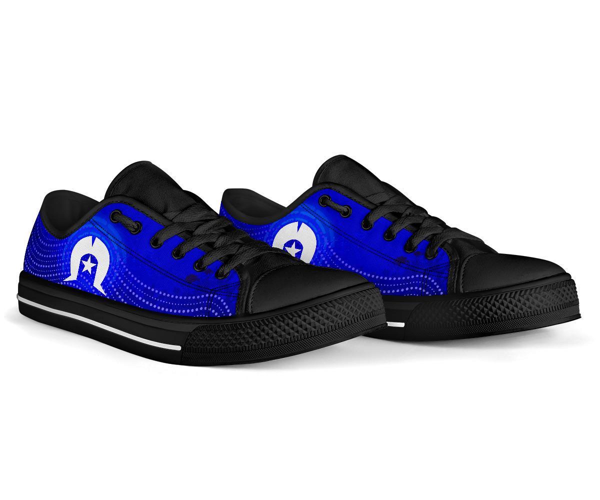 torres-strait-islanders-low-top-shoes-torres-symbol-with-aboriginal-turtle