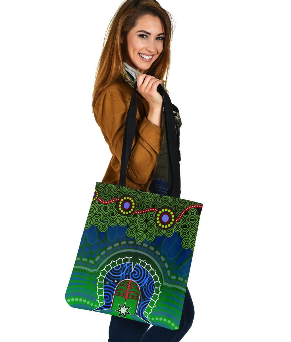 torres-strait-tote-bags-dhari-and-dot-patterns