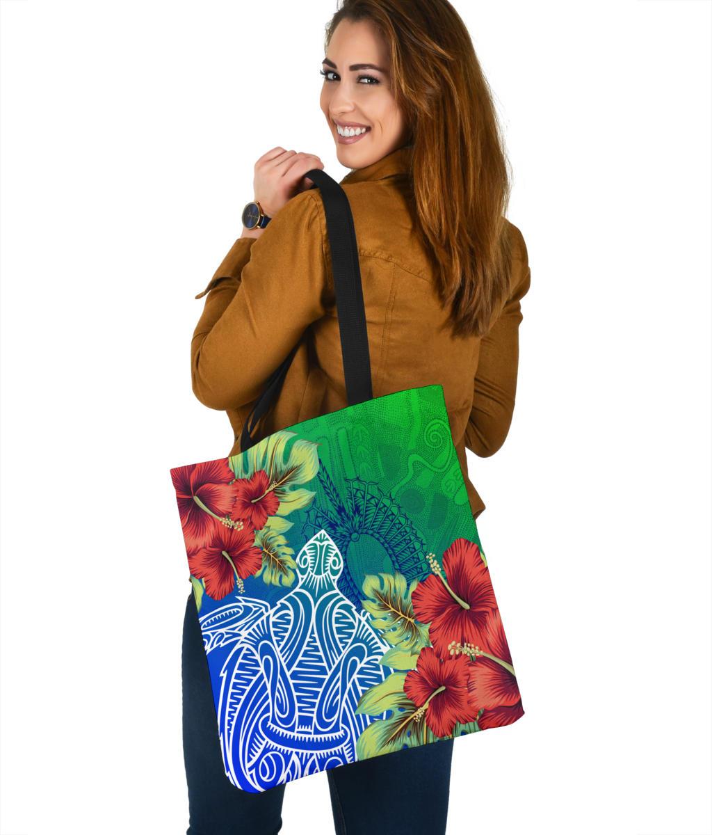 torres-strait-islanders-tote-bag-ocean-hibiscus