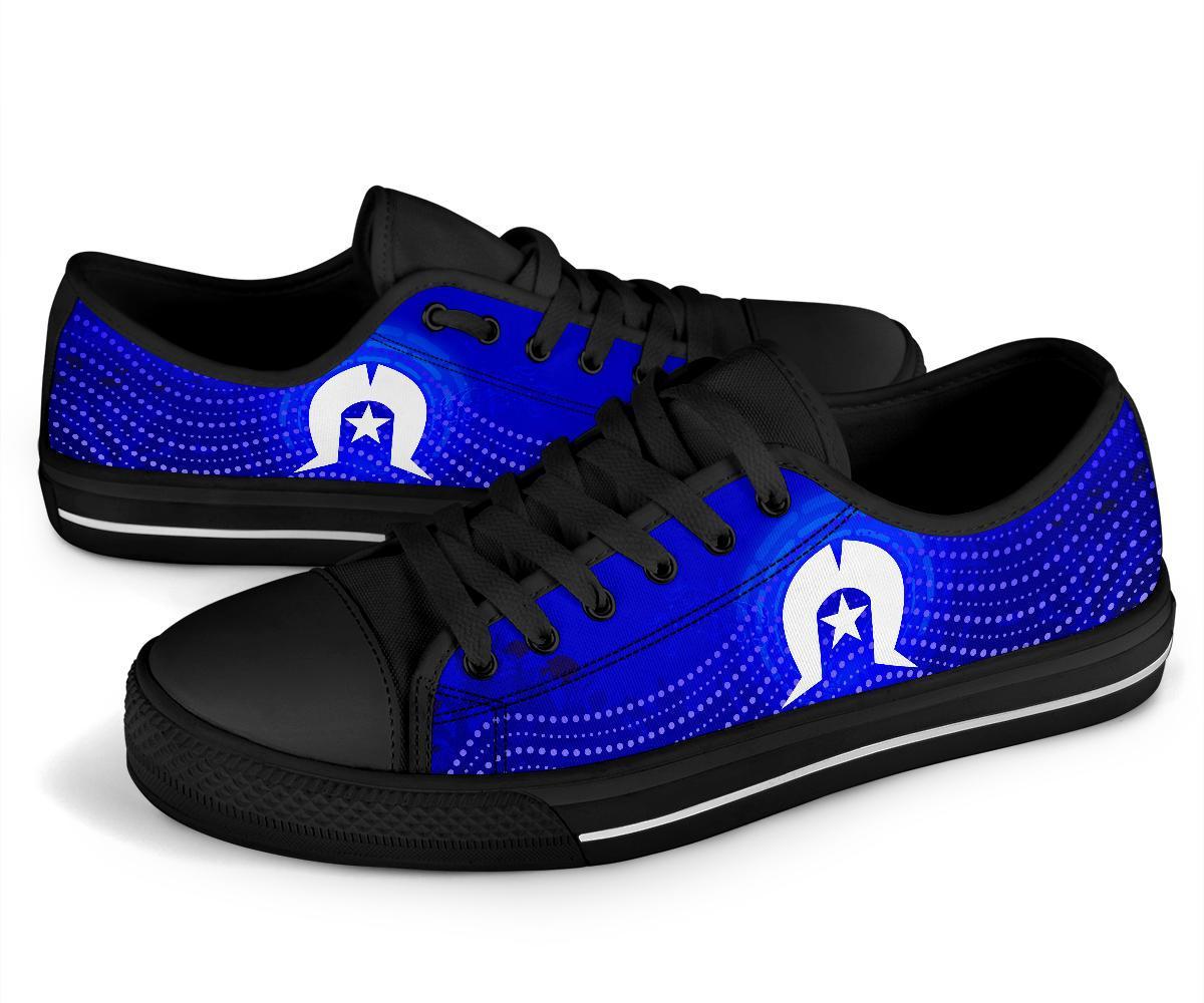 torres-strait-islanders-low-top-shoes-torres-symbol-with-aboriginal-turtle