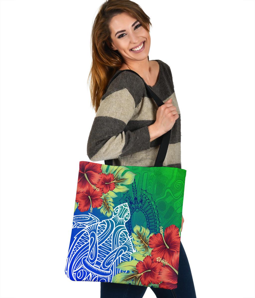 torres-strait-islanders-tote-bag-ocean-hibiscus