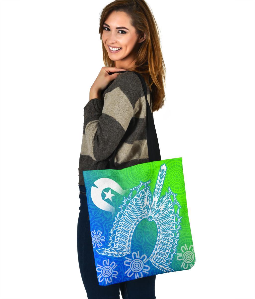 torres-strait-islander-tote-bags-dhari-mask-ocean-style